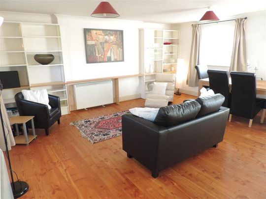 3 bedroom apartment to rent - Photo 1