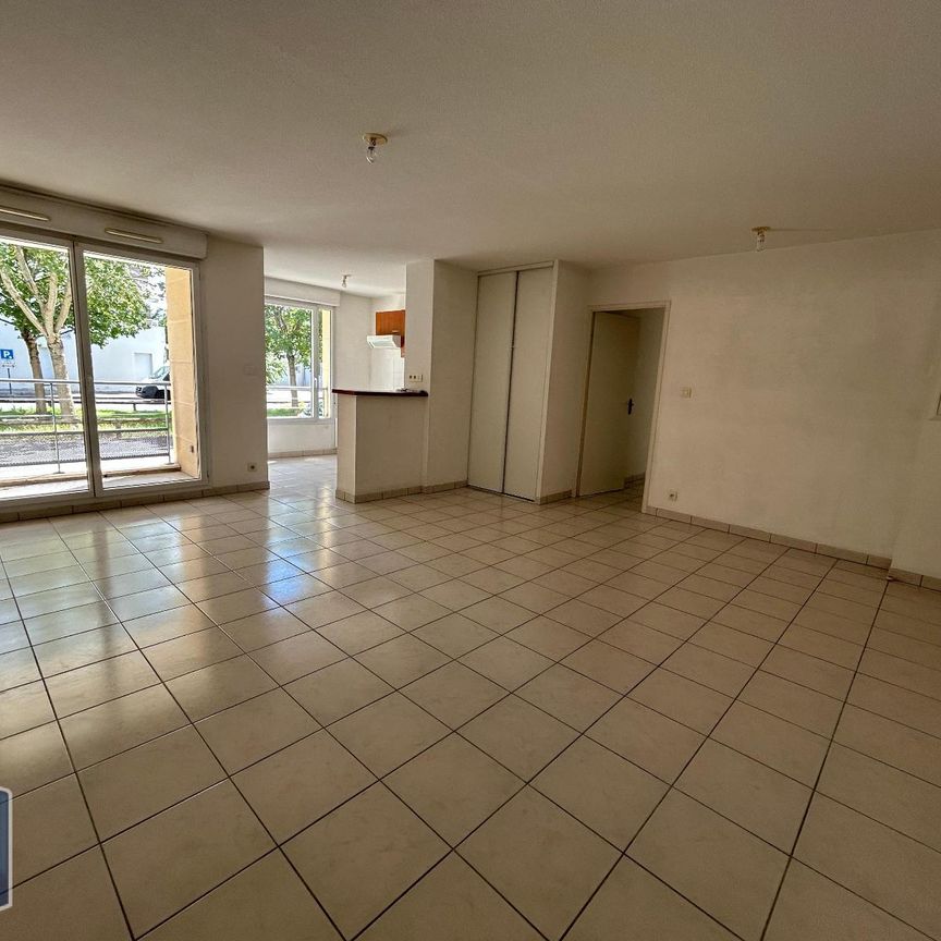 Location Appartement 3 pièces 65m² POITIERS 86000 - Photo 1