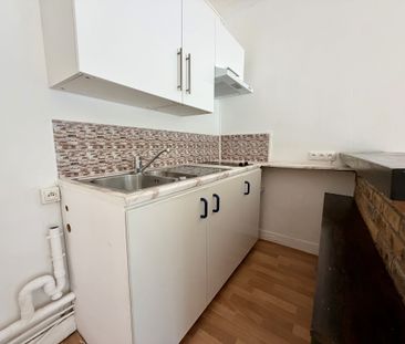 Location Appartement 1 pièce 22m² VIROFLAY 78220 - Photo 1