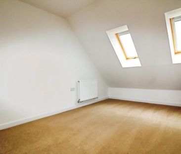 3 bedroom end of terrace house to rent - Photo 6