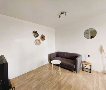 Location Appartement 2 pièces 35m² - Photo 1