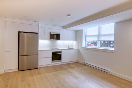 10 Rosemount Avenue - Photo 4