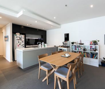 Flawless unfurnished 2 Bedrooms in Zetland - Photo 5