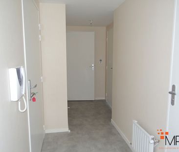 Location Appartement 2 pièces 46m² - Photo 6