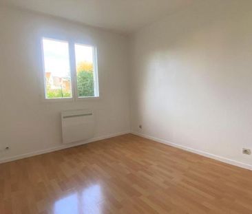 Location Appartement 2 pièces 50m² BRETIGNY SUR ORGE 91220 - Photo 2