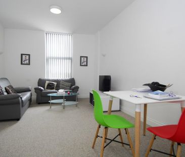 2 bedroom house share to rent - Photo 1
