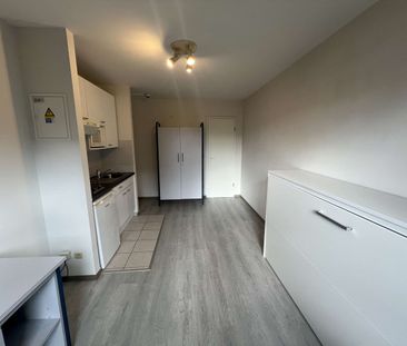 Lichtrijke studentenstudio met eigen badkamer en kitchenette op top... - Photo 5