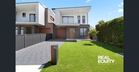 Spacious and Modern Brand New Residence - Photo 5