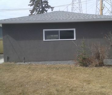 175 Westwood Drive SW, Calgary - Photo 4