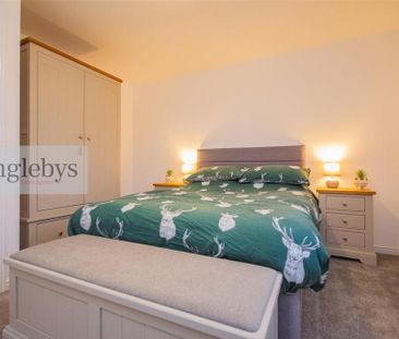 3 bedroom detached house to rent - Photo 4