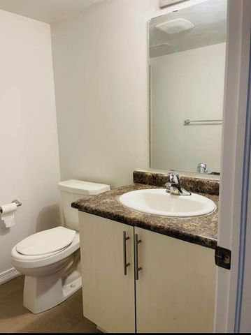 For Lease - 602 Remembrance Road, Brampton, Ontario - Photo 4