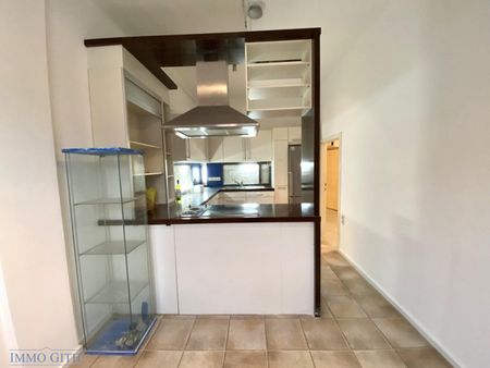 SEHR HELLE, NEU AUSGEMALTE 72m2-WOHNUNG MIT LIFT IN HAUPTBAHNHOFSNÄHE PROVISIONSFREI ZU MIETEN! - Photo 4