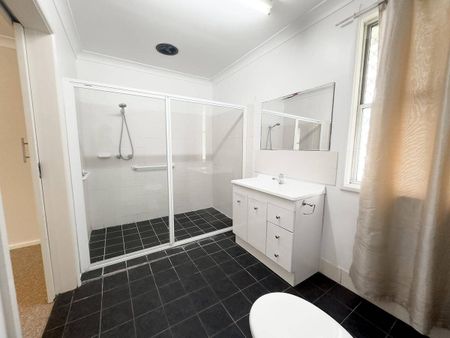 2 Bedroom Home For Lease - Photo 2