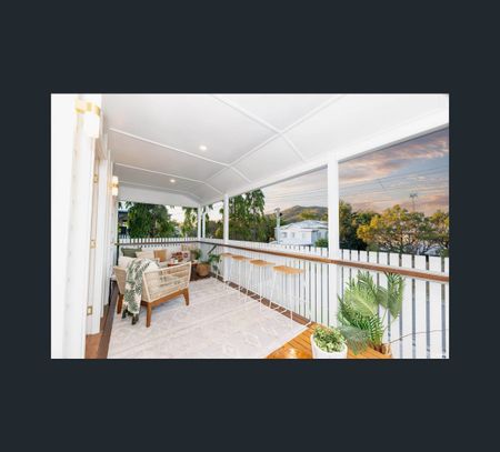 14 Clarendon Street, Hyde Park, Qld 4812 - Photo 4