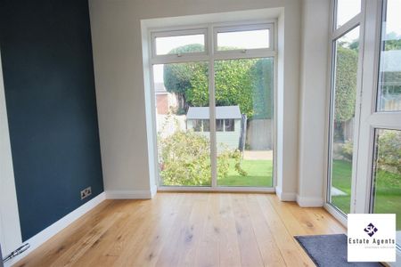 4 Bedroom House - Semi-Detached To Let - Photo 3