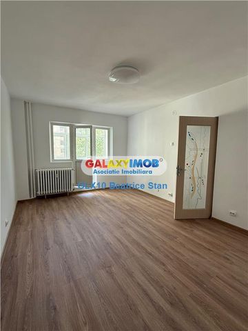 Inchiriere apartament 2 camere decomandat Petre Ispirescu / Barca - Photo 2