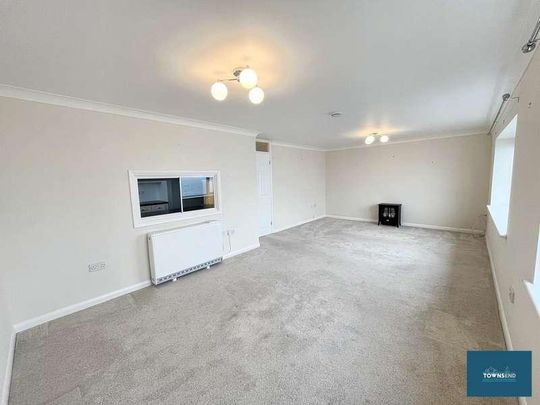 Emslie Road, Falmouth, TR11 - Photo 1