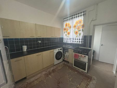 Goring Road, Upper Stoke - Photo 2