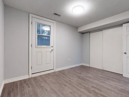 For Lease - 49 Viamede Crescent Unit# Basement, Toronto, Ontario - Photo 5