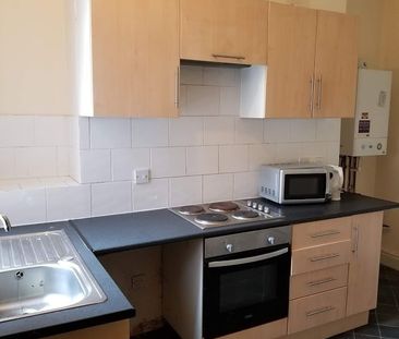 1 Bed Flat, Polygon Street, M8 - Photo 1