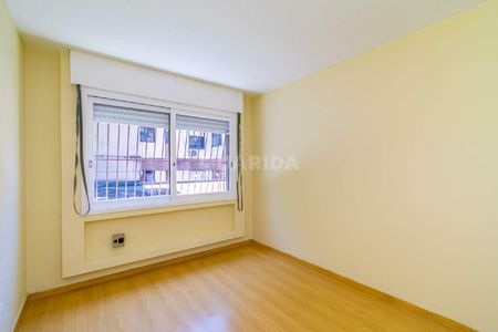 Apartamento de 2 dormitórios, sendo 1 suíte no bairro Mont'Serrat., com VAGA COBERTA - COD: 10232 - Foto 3