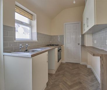 2 bedroom house to rent - Photo 3