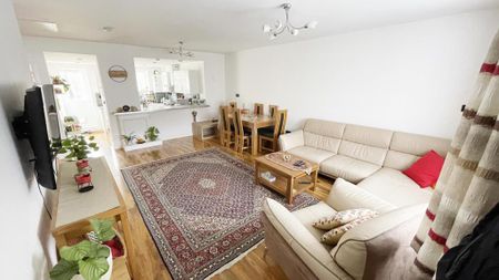 2 bedroom bungalow to rent - Photo 2