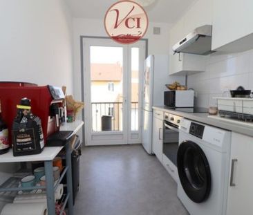 Location Appartement 2 pièces 46m² VICHY 03200 - Photo 4