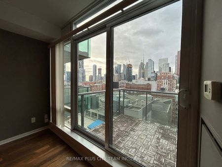 MoZo Lofts , #1223 - Photo 4