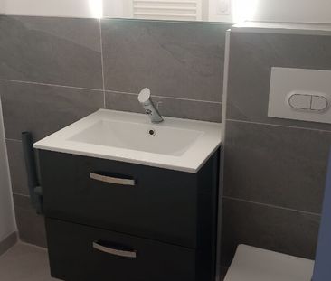 STUDIO RENOVE LOCATION VIDE - Photo 4