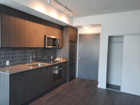 One plus den condo for rent in Norh York - Photo 5