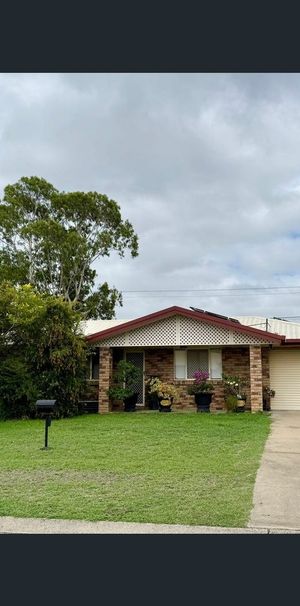 8 Bean Avenue, Parkhurst, Qld 4702 - Photo 1