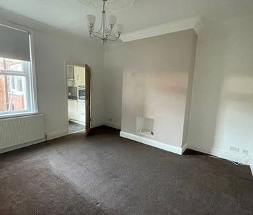 38 St Marys Ave, South Shields - Photo 6
