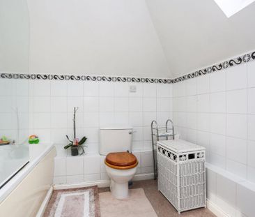 Studio to rent - Photo 6