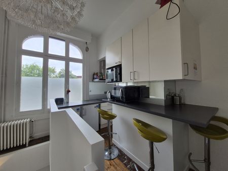Location Appartement 1 pièce 15m² VILLENEUVE D ASCQ 59650 - Photo 3