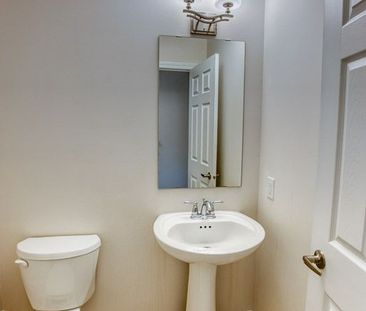 For Lease - 513 Coldwater Crescent, Kanata, Ontario - Photo 6