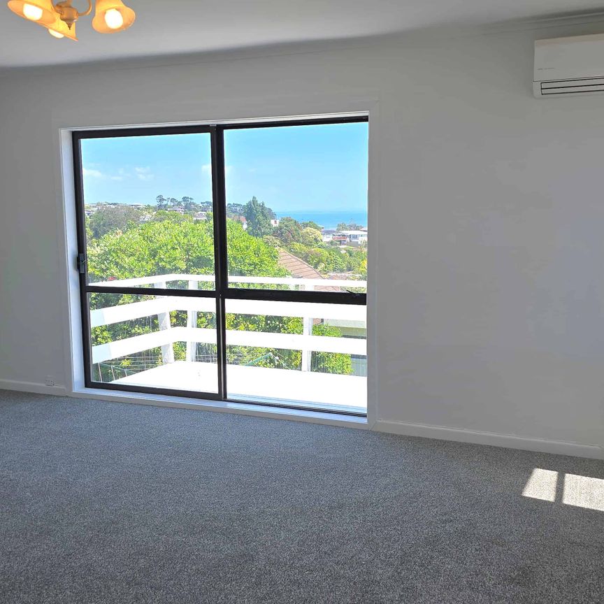 Freshly decorated 3 bedroom home - Photo 1