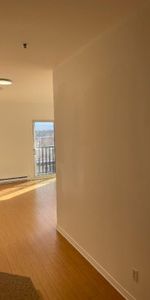 4-1/2 Métro du Parc / Université de Montréal - Photo 4