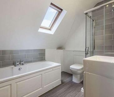 Wiltshire Road, Wokingham, RG40 - Photo 2