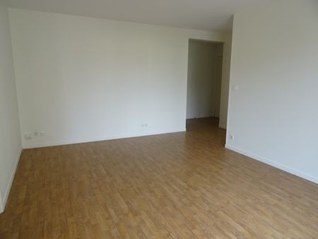 Location Appartement 2 pièces 51m² ORLEANS 45100 - Photo 2