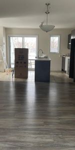 Grand 4 ½ libre le 1er juillet au 833 avenue Anne-Hébert - Les Saules - Photo 4