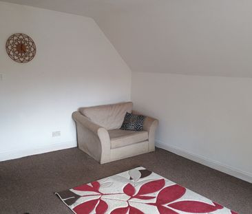 1 Bed Flat, Stoughton Road, LE2 - Photo 1