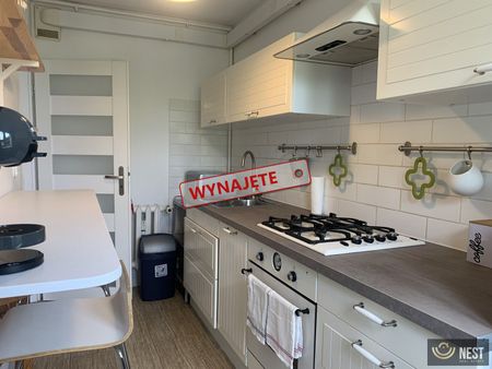 Trzypokojowe mieszkanie w centrum miasta! - Фото 5