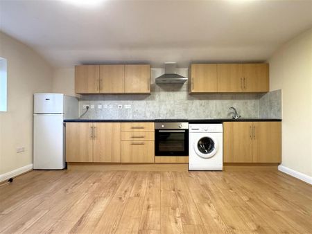 1 bedroom flat to rent - Photo 5