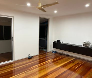 Woodridge - Photo 1