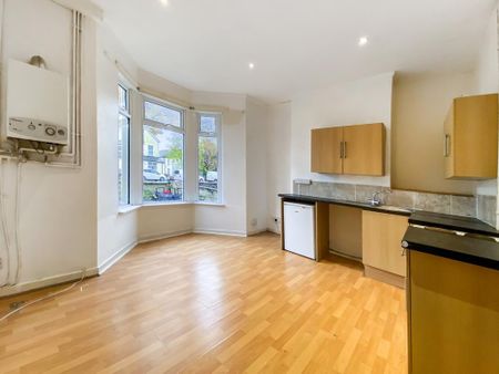 1 bedroom flat to rent - Photo 3
