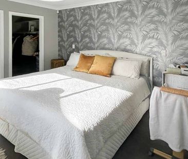 ROSLYN - 3 bedrooms - Photo 2