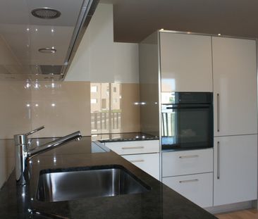 "Gemütliche 2.5-Zimmerwohnung mit schönem Balkon" - Photo 5