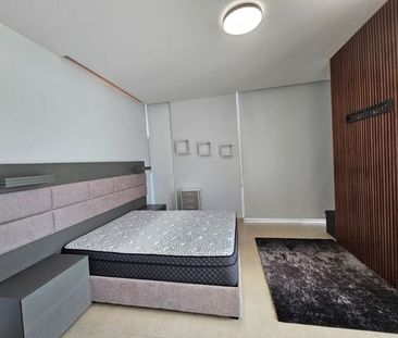 Departamento Amueblado en Renta Torre Micropolis Zona Tec Av Garza ... - Photo 2