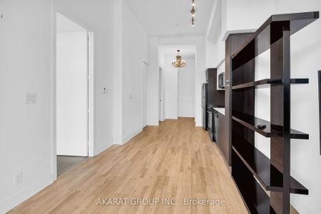 Lofts 399 , #1010 - Photo 4